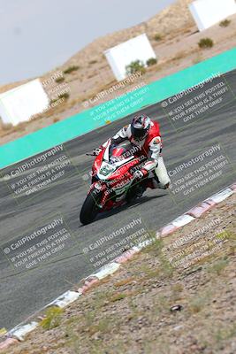 media/Oct-15-2022-TrackXperience (Sat) [[8f70b8b0be]]/Group 2/session 4 turn 1/